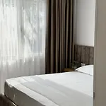 Lovely 2-bedroom Free Parking Natural شقة