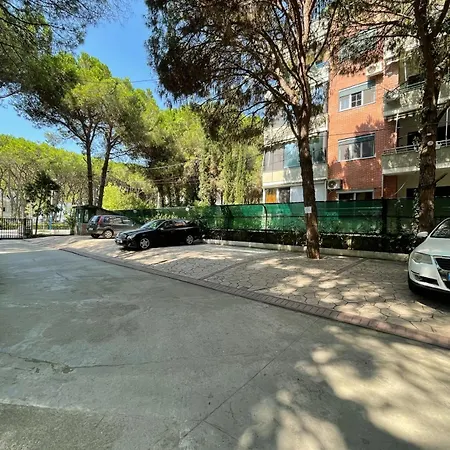 Lovely 2-bedroom Free Parking Natural * Golem (Tirana)