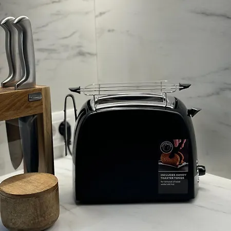 아파트 Lovely 2-bedroom Free Parking Natural 골렘
