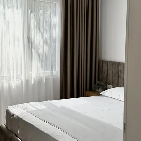 Lovely 2-bedroom Free Parking Natural Apartament