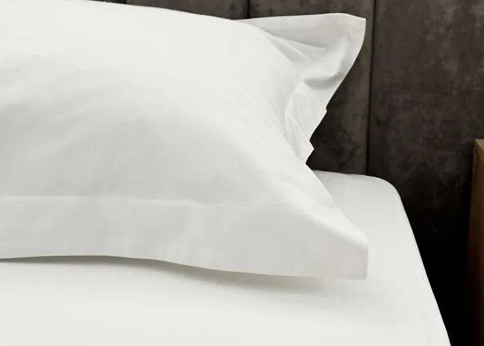 Lovely 2-bedroom Free Parking Natural * Golem (Tirana)