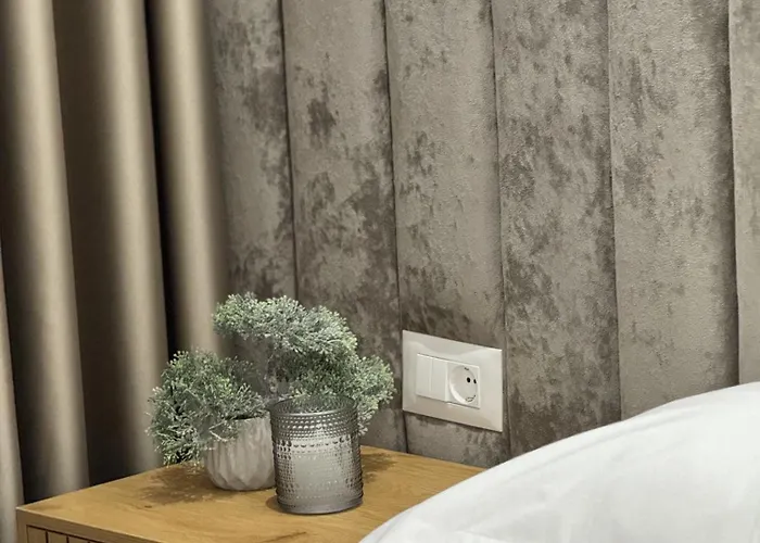 Apartment Lovely 2-bedroom Free Parking Natural